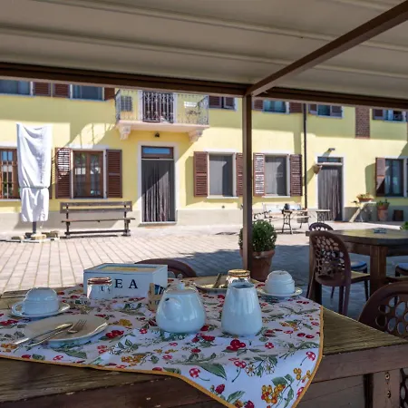 度假居 I Tre Tigli By Interhome